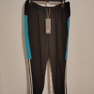 Adidas Women's S2S Wind Pants Track Pants Size Medium NWT Black Polyester
